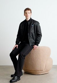 HUGO BALCI - Bomber Jacket - black