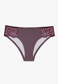 Bordeaux gestreepte slip met bloemenkant tailleband. Zachte stof heeft een gladde textuur en contrasterende details aan de zijkanten.