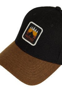 Protest PRTMUNGO - Pet - true black