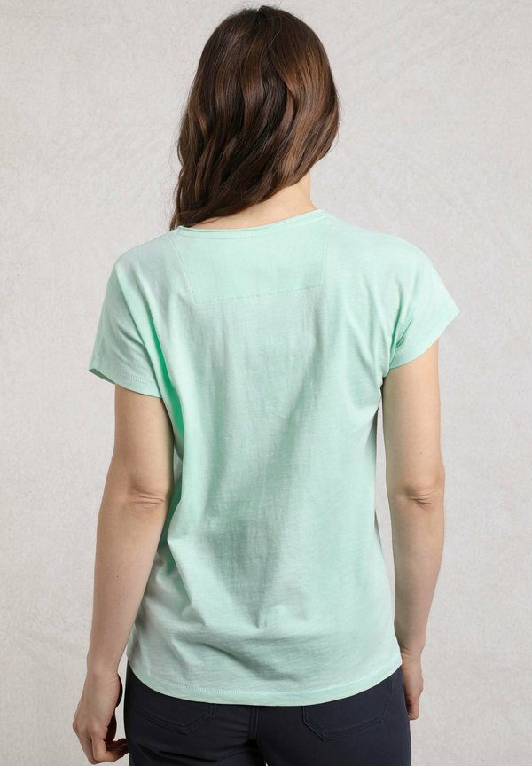 ADVENTURE AWAITS FRONT - Print T-shirt - seafoam