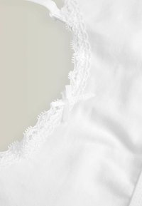 Next 3 PACK STRAPPY CROP OLDER - Grudnjak - white