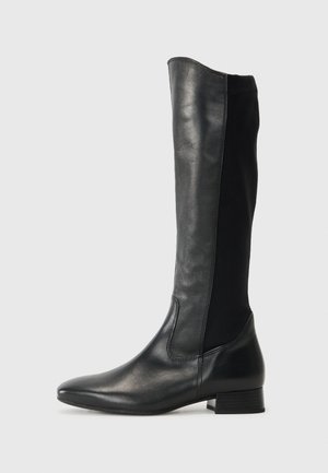Boots - black