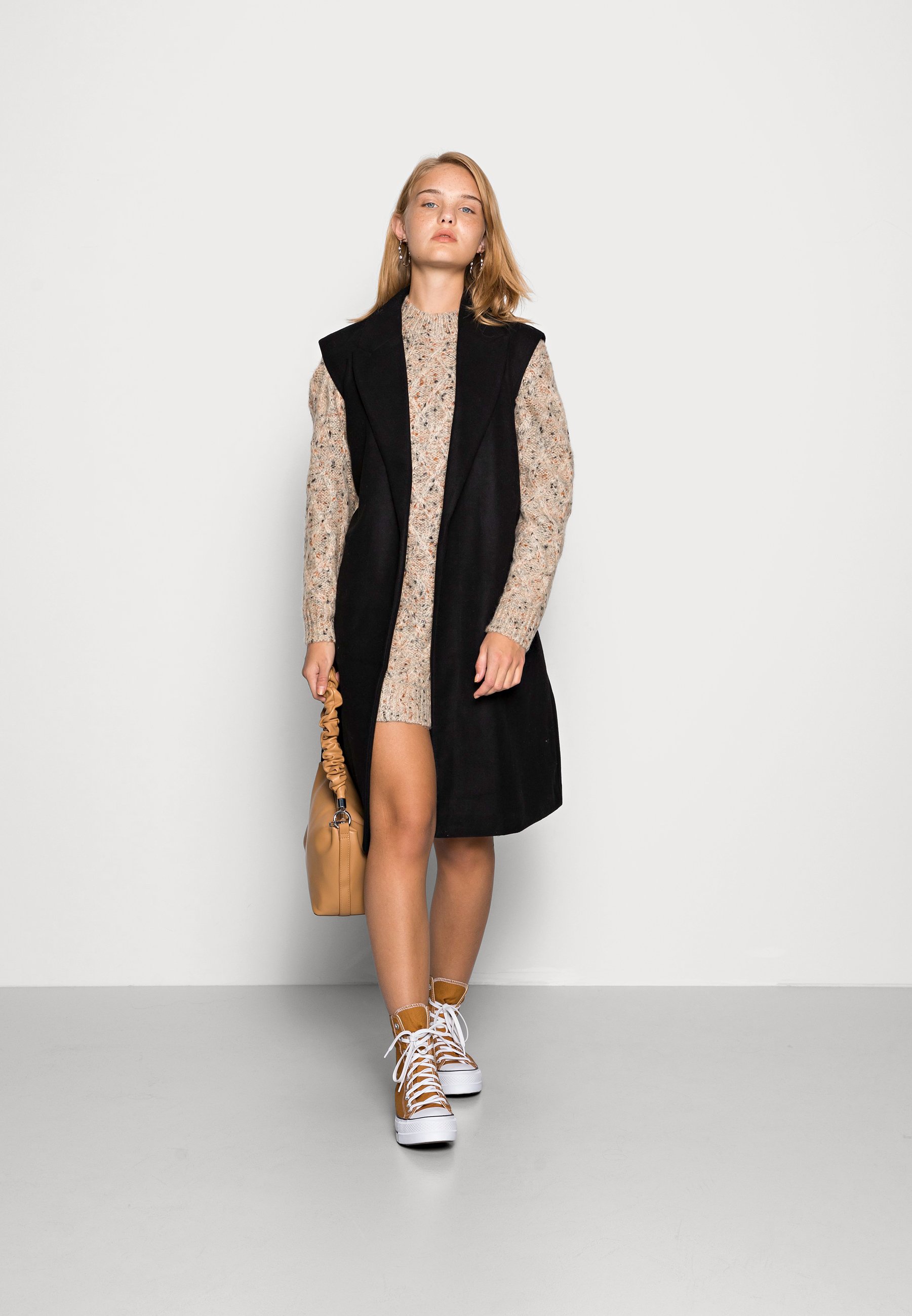 Billabong COUNTRY SIDE - Abito in maglia - antique white/color carne -  Zalando.it