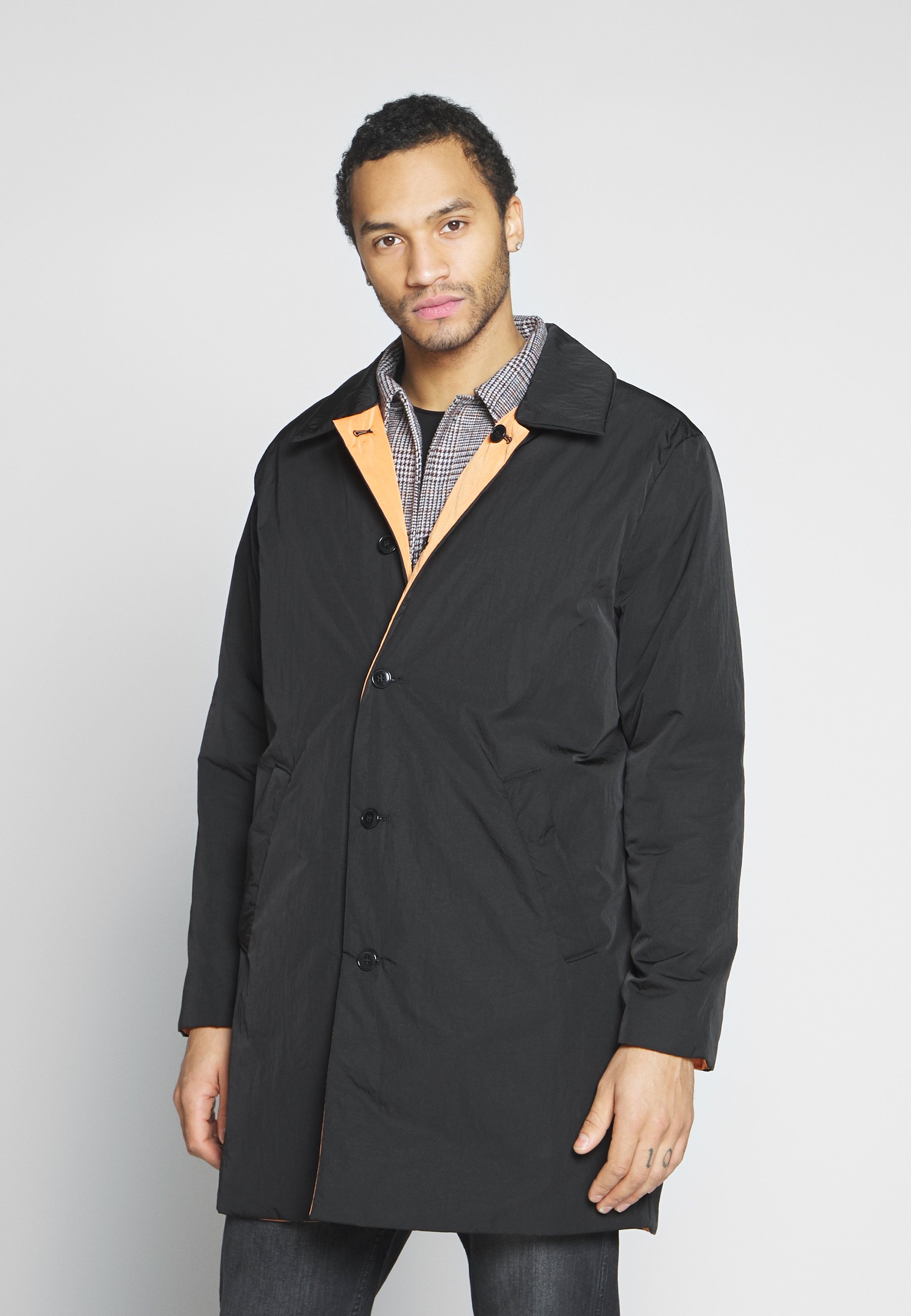 Weekday MARTY REVERSIBLE JACKET Halflange jas black Weekday MARTY REVERSIBLE JACKET Halflange jas black