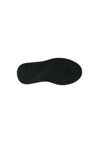 Semelle de chaussure de sport noire présentant une surface texturée et à motifs avec des formes géométriques et des rainures pour une meilleure adhérence. Forme courbée au niveau des orteils.