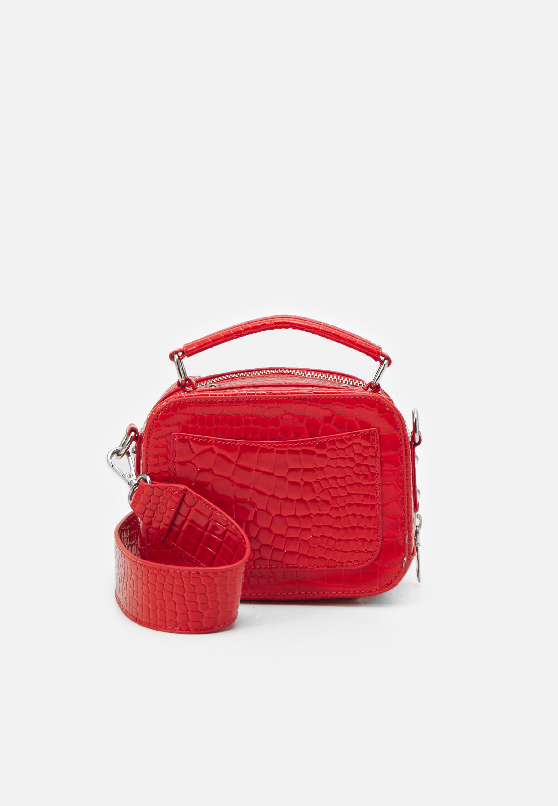 croco purse