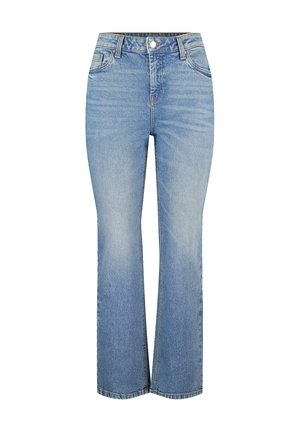 Jean en denim bleu clair avec une taille haute, coupe droite, décoloration subtile et surpiqûres contrastées. Comprend une fermeture à bouton et à zip à l'avant.