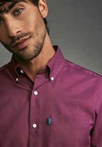 Next BUTTON DOWN OXFORD FIT - REGULAR FIT - Majica - magenta purple