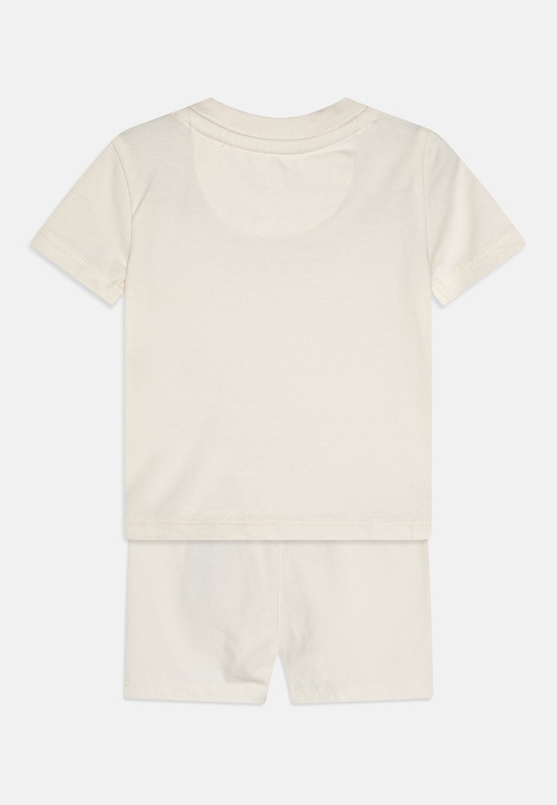 Calvin Klein Jeans MONOGRAM LOGO UNISEX SET - Shorts - tofu  display picture 2