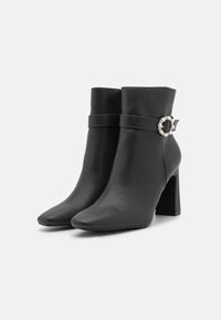 Anna Field Bottines à talons hauts - black