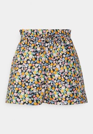Blomsterprintede shorts med sort baggrund, elastisk talje med snørre og forskellige små blomster i pink, gul og blå.