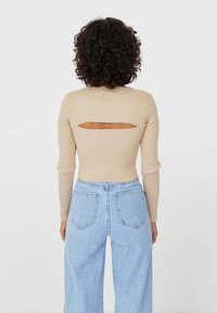 Stradivarius Sweter