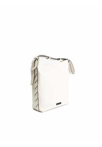 Witte leren tas met een gestructureerd oppervlak, een gevlochten zijdetail en een enkele handgreep aan de bovenkant. Vierkante vorm met een minimalistisch ontwerp.