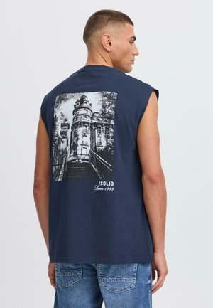 T-shirt con stampa - insignia blue
