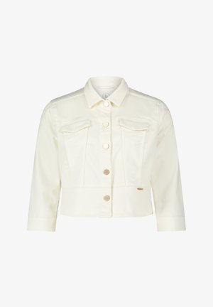 Weiße, taillierte Jeansjacke mit langen Ärmeln, goldenen Knöpfen und zwei Brusttaschen. Glatte Textur und klassisches Kragen Design.