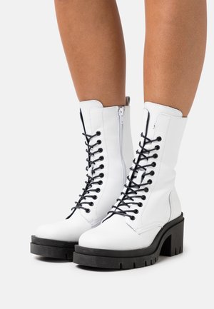 Zign Bottines à plateau - white
