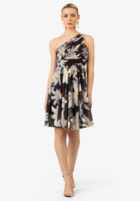 Kraimod Freizeitkleid - schwarz weiß