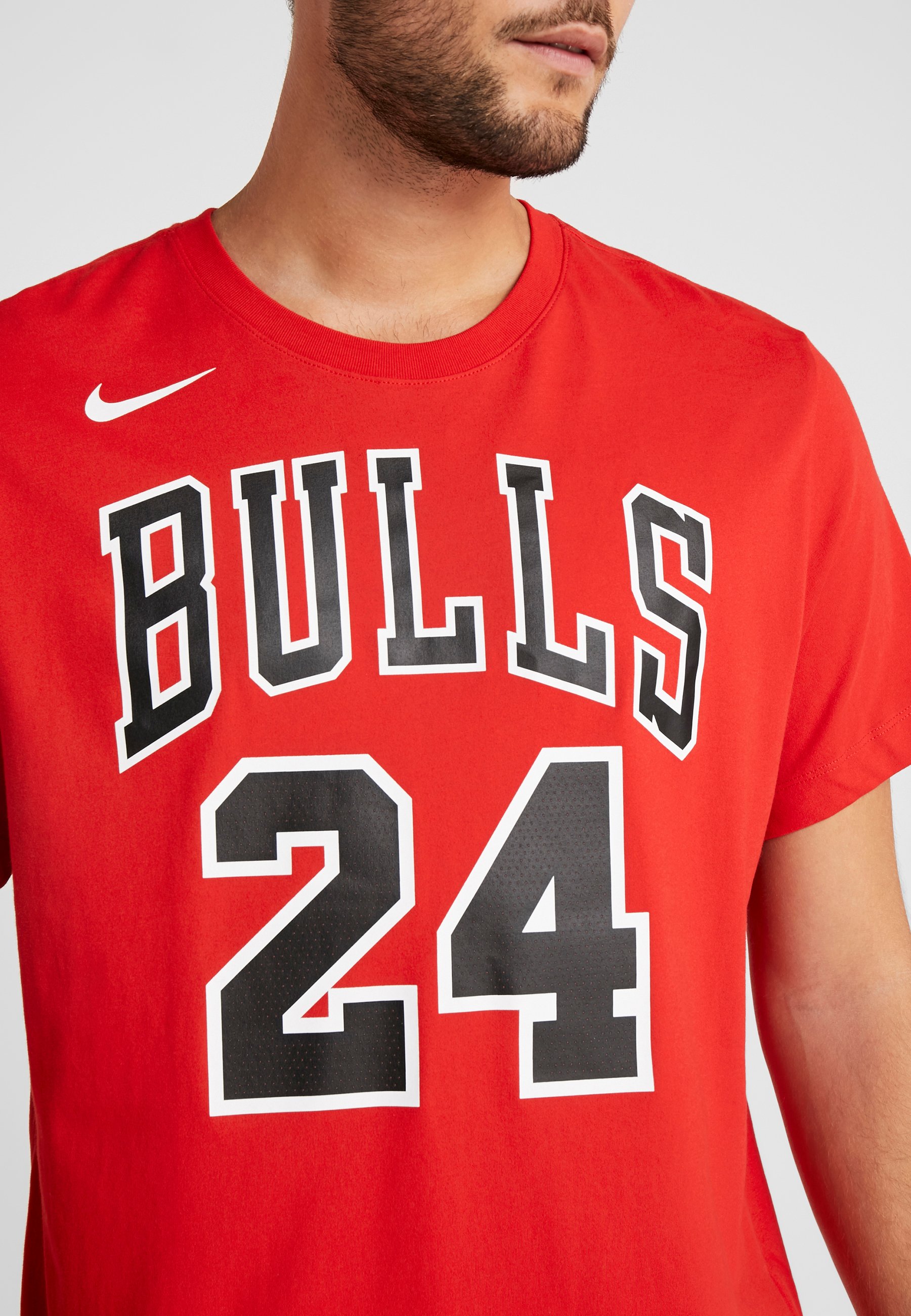 nike bulls t shirt