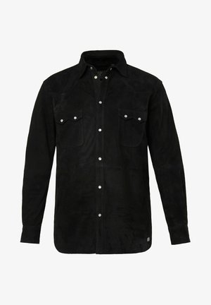 Zwarte suede shirt met een knoopsluiting aan de voorkant, twee borstzakken, een puntige kraag en lange mouwen. Kenmerkt zich door metalen knopen en een gladde textuur.