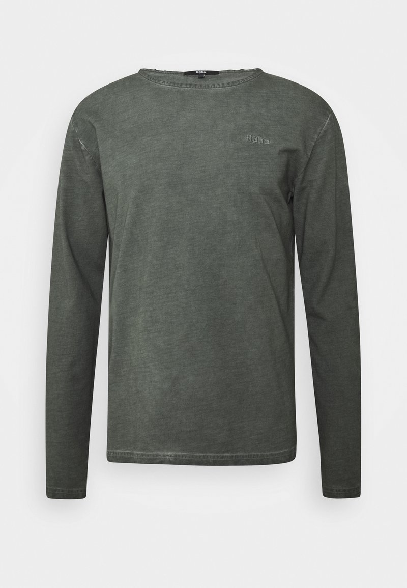 Grünes Langarm-T-Shirt aus weichem Stoff, mit Rundhalsausschnitt, minimalistischem Design und dezentem Logo-Detail auf der Brust.
