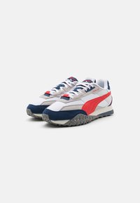 Puma Tenisky - white