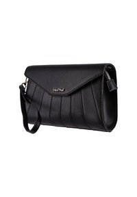 Clutch nera in pelle sintetica con chiusura a patta piegata, caratterizzata da dettagli di cucitura verticale e un manico staccabile.