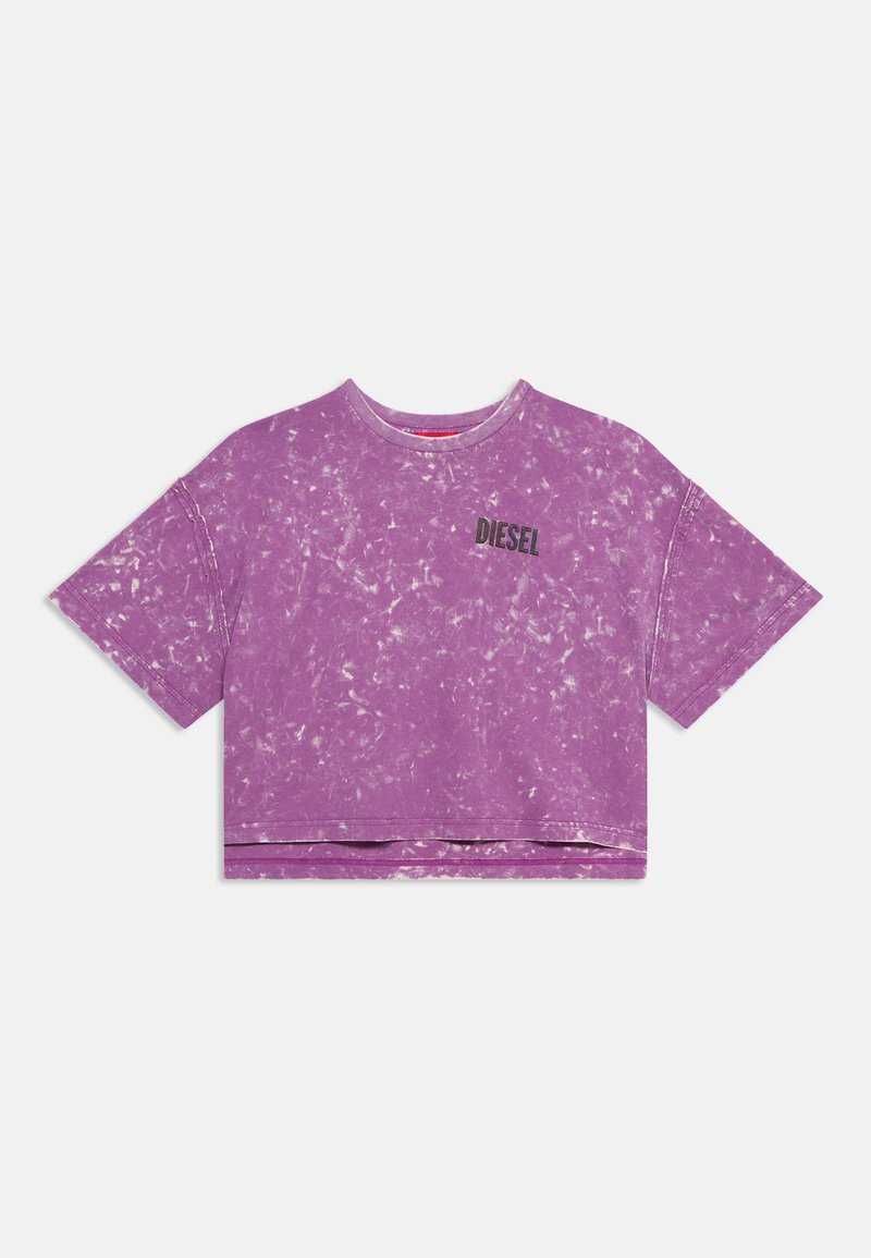 Μωβ κοντό t-shirt με λευκό σχέδιο tie-dye, κοντά μανίκια, στρογγυλή λαιμόκοψη και το λογότυπο "DIESEL" τυπωμένο στο αριστερό στήθος.
