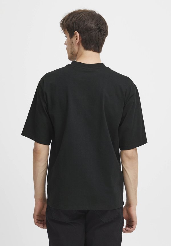 CFTUE - Basic T-shirt3