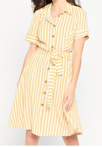 LolaLiza Abito a camicia - ochre