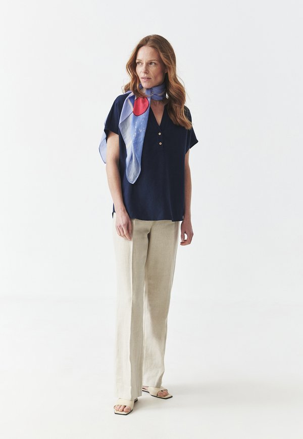 SARAKINO - Bluse - indigo