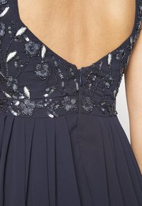 Lace & Beads Festklänning - dark blue