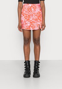 Glamorous MINI SKIRT WITH NOTCH - Minissaia - pink/red