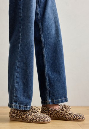 MARIN - Boat shoes - brown/black