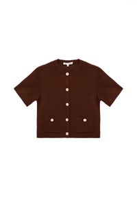 Cárdigan corto marrón de manga corta con un escote redondo, cinco grandes botones y dos bolsillos frontales. Tejido texturizado y silueta cuadrada.