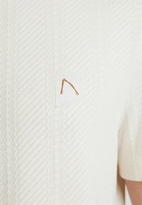 CHASIN' POINT - T-shirt basic - off white