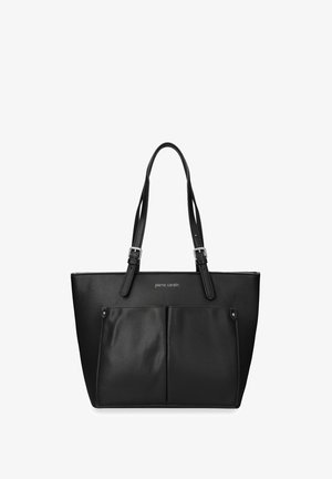 Borsa tote in pelle nera con due lunghe tracolle regolabili, doppia tasca frontale e piccolo logo "pierre cardin" centrato sopra le tasche.