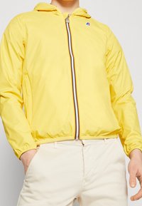 K-Way Impermeabile - yellow