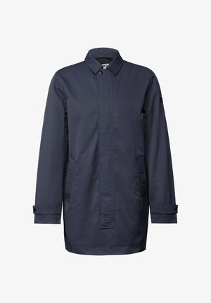 Granatowy, lekki płaszcz z ostrym kołnierzem, z przodem zapinanym na guziki i bocznymi kieszeniami; ma długie rękawy z regulowanymi mankietami.