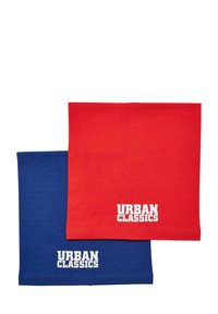 Du išskirtiniai marškiniai, raudoni ir mėlyni, pagaminti iš medvilnės, su užrašu "URBAN CLASSICS" baltu ryškiu šriftu apačioje. Lygi tekstūra, paprasta dizaino. 