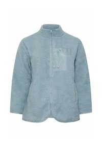 Giacca in pile azzurro chiaro con zip frontale, collo alto e finitura testurizzata. Include una tasca sul petto in tessuto liscio a contrasto.