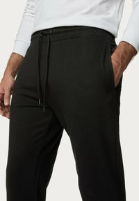 Marks & Spencer - Spodnie treningowe
