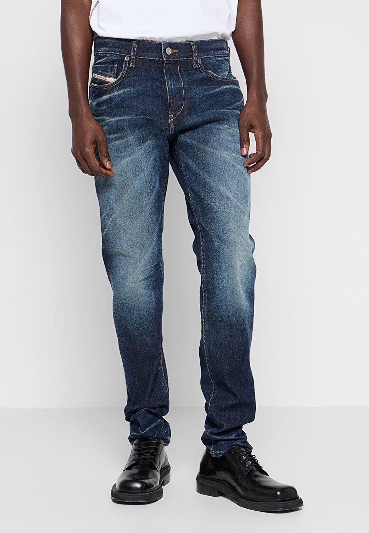 Diesel Slim fit jeans donkerblauw Diesel Slim fit jeans donkerblauw