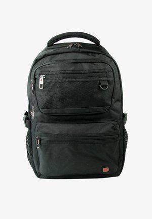 Sac à dos noir avec plusieurs poches zippées, poches latérales en maille et un tissu texturé. Comprend une poignée supérieure et des bretelles réglables.
