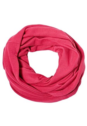 Écharpe infinity tricotée de couleur rose vif, disposée en forme circulaire lâche sur un fond blanc.