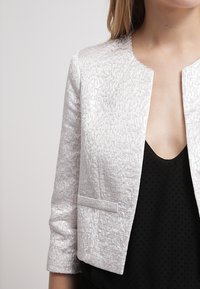 Miss Selfridge Żakiet