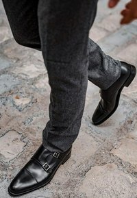 Finsbury MONK CAMBRIDGE - Zakelijke loafers - noir