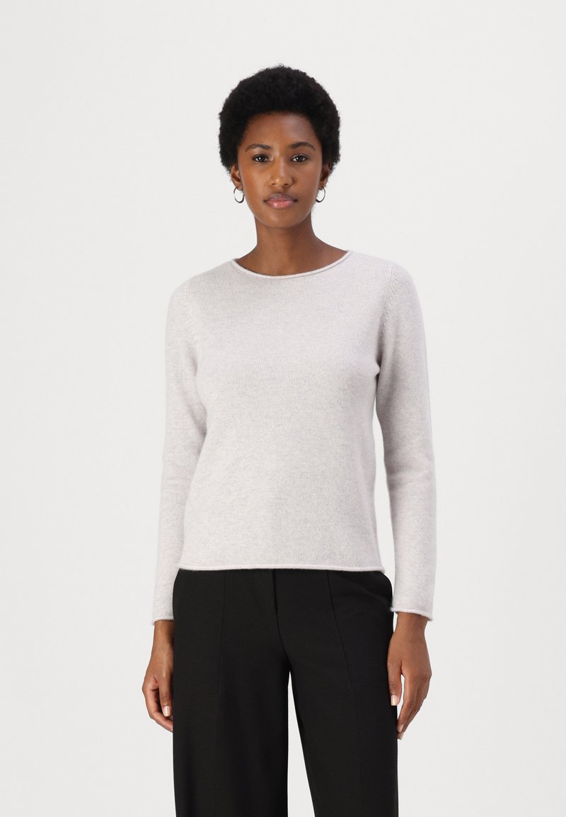 Repeat Pullover - snow