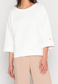 Tommy Hilfiger Sudadera - white