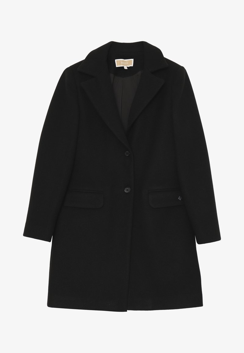 Cappotto di lana nera con colletto a scollo, chiusura con un solo bottone e due tasche frontali. Presenta una texture liscia e una silhouette sartoriale.