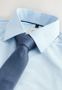 Next Krekls - blue print blue tie